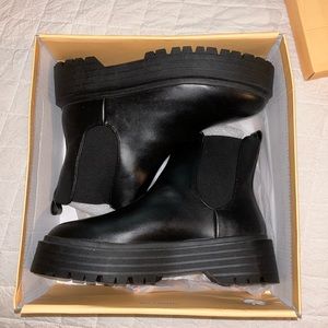 Black Chelsea Boots - size 8